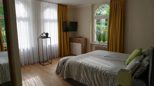 "Sachsa Suite" - 130m² Art Nouveau suite: 2 bathrooms & feel-good atmosphere