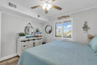 Direct Oceanfront condo in Cherry Grove - 4-Star