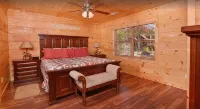 New! LUXURY Lodge! LARGE Indoor Heated Pool, HotTub, Arcade, & Incredible Views! - Private Pools