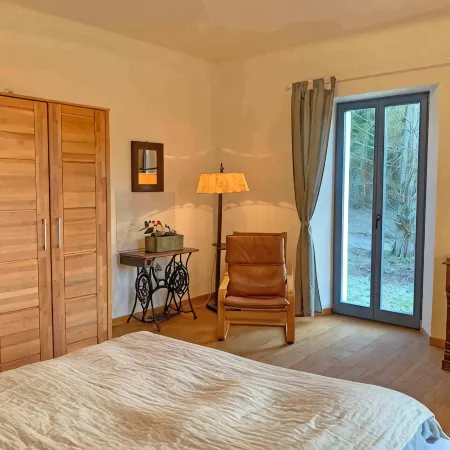 Unique vacation apartment for 6 to 8 people with a historic ambience