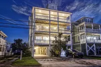 3600sqft, 5bath, 5br, 11 bed, elevator, <600ft to beach, between ocean and canal - 4성급