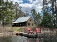 Big Sisu - Newly Remodeled Nordic Hideaway on Silverthorn Lake Ξενοδοχεία στην πόλη Lenroot