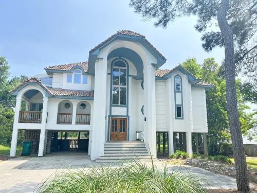 Waterfront, Stunning Views + Pool + Kayaks! Pet Friendly!