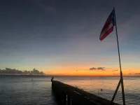 Aguadilla Waves Apt. 8-minute walk to beautiful Crashboat Beach