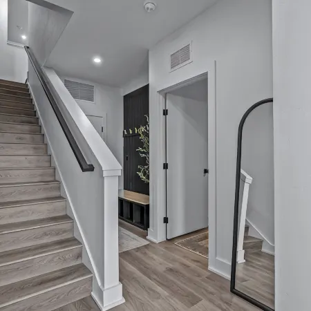 Modern 3Br Townhome with Bikes Sups & Trails