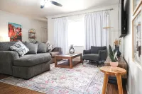Diego's Retreat-Charming 2BR Home Near I-20