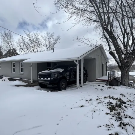 Quiet, private, cozy home