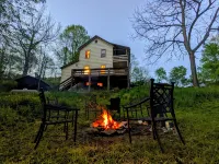 Old Post Office - Fam/Pet/EV Friendly in wild and wonderful Canaan Valley, WV!