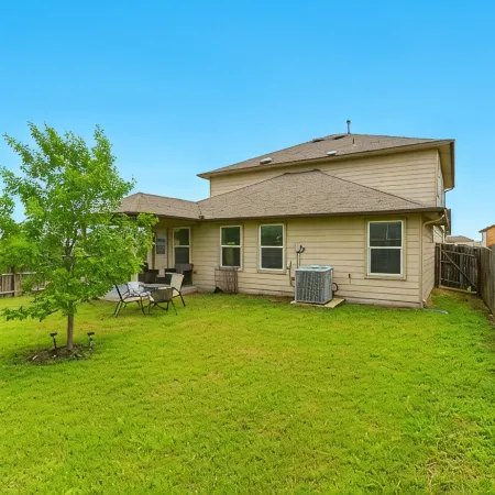 Gorgeous 5-Bedroom Home in Schertz, San Antonio, New Braunfels