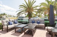 Key Colony Single Family Home w/85' DOCK+Cabana Club Access! - Homestays