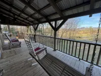 Wrangler's Den Cabin at Country Manor Acres - 4つ星