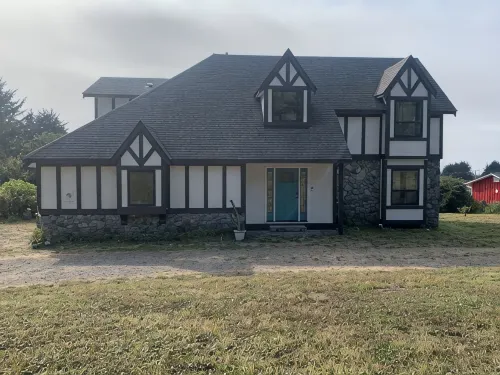 Pacific Sunset House - Spacious Family Home With Exceptional Ocean Views - 4-Star