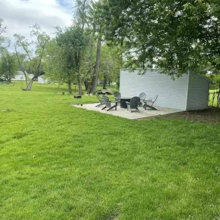 Worthington Dr Sw acreage