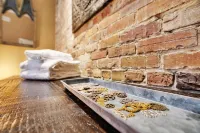 LUXURY LOFT on MARKET!!! - 4-نجوم