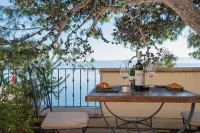 Newly Renovated Hotel Kastil