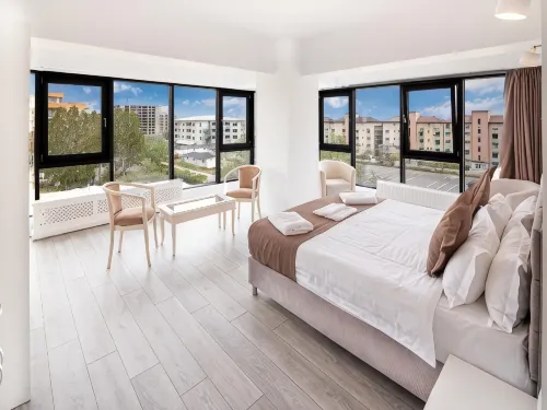 Miramare Residence - ที่มีสระว่ายน้ำ