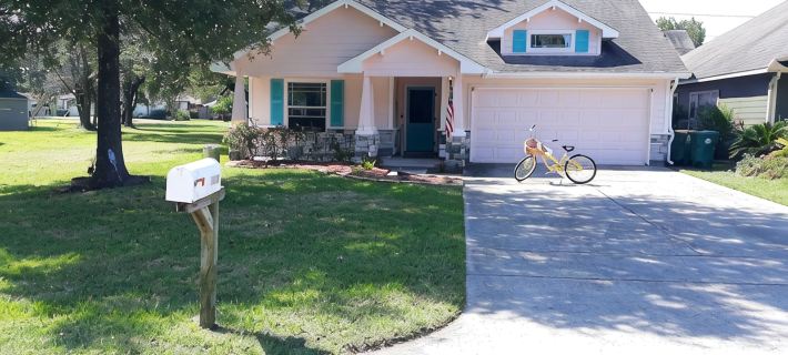 Entire 3 Bedroom/2 Bathroom Cottage;  Near NASA, Kemah and Your Private Beach! Ξενοδοχεία στην πόλη Pasadena