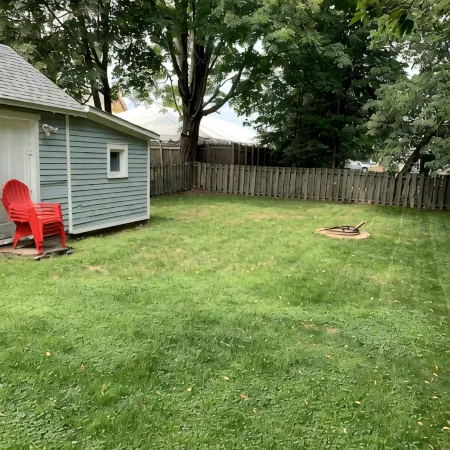 Spacious house in the heart of Marquette.