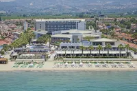 Palm Wings Beach Resort & Spa Kusadasi- All Inclusive - Romantic
