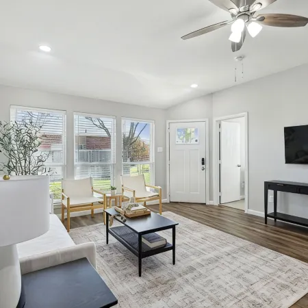 Family-Friendly 3Br Home in Celina,  Fast WiFi + Backyard + Parking