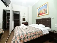 Athens Choice Hotel - parkir
