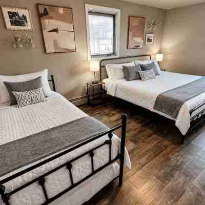 Steps to Titletown District- Spacious 4-bedroom with large patio, heated garage Rooms