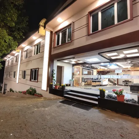 Beverly Villa