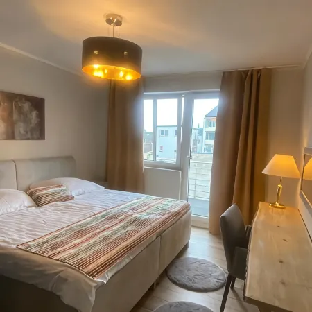 Fhs Aparthotel