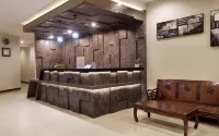 Hotel Holie - 2 Sao
