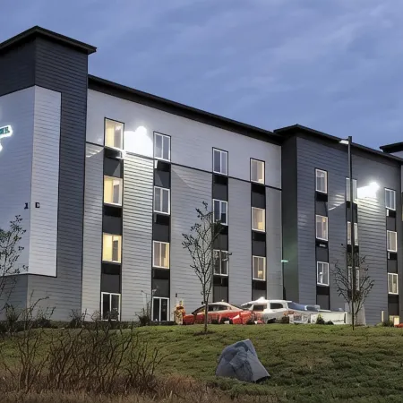 WoodSpring Suites Dearborn Detroit
