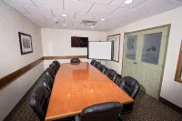 Service Plus Inns & Suites Drayton Valley