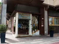 拿破崙酒店 鄰近卡福爾廣場的酒店