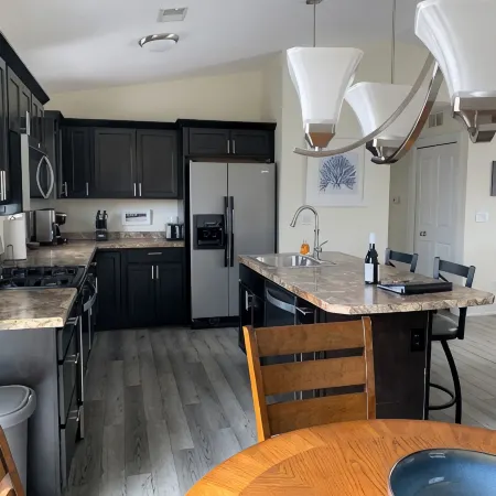 Charming 2-bedroom condo in nice Douglas with Pool