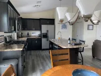 Charming 2-bedroom condo in nice Douglas with Pool