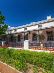 Avondrood Guest House by the Oyster Collection - ที่มีบาร์