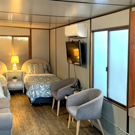 Mornington Peninsula Retro Caravans