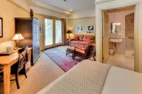 The Eagle Harbor Inn