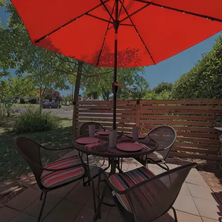 Folsom Old Town Escape - Beautifully renovated, short walk to Historic Folsom!