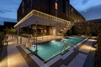 Hotel Tres Reyes San Sebastián - piscina