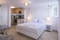 Apricot and Sea Luxury Villas