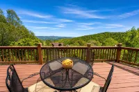Sunrise Views + Hot Tub + Fire Pit - Near Hawksnest