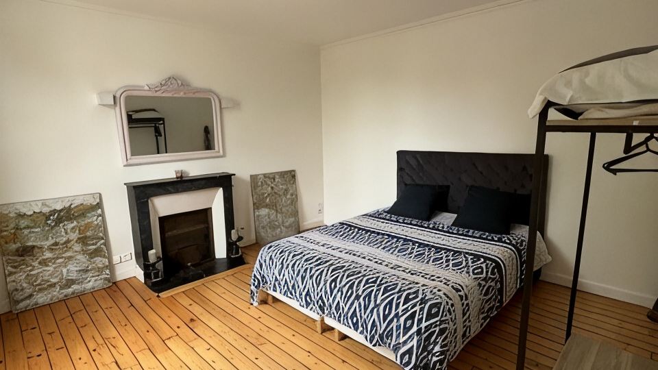 Appartement 2 Pièces Calme Comme à la Campagne et au Coeur de la Ville!