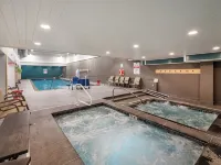 Relaxing Mountain Condo Steps from Killington Resort; Views, Pool & Shuttle!