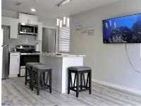 Madeira3 Waterfront & 2-3 minutes' Walktothe Beach - Apartments