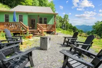 Mountain Serenity Awaits-Charming 3 Bdr Cottage w/ Scenic Views and Privacy - 3-Star