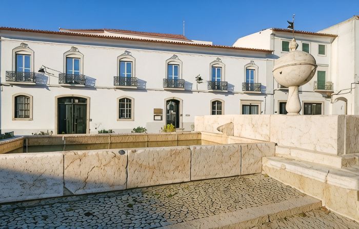 MouraSuites Hotel