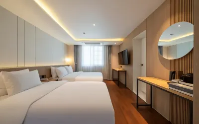 Busan Yonghodong Adena Hotel Hotels near Jeonghyeseonwon Temple