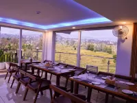 Click Collection the Abode, Dharamshala Hotels in Kangra