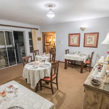 Hillton Manor Guest House