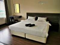 B - Lagoon Water Themepark Suite Melaka Town - Bergblick
